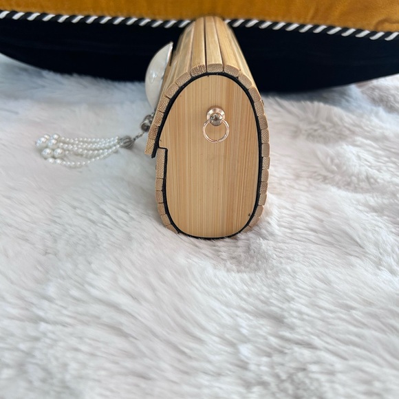 Handmade Bamboo Clutch with Pearl Tassel & Mother-of-Pearl Accent - Picture 4 of 6